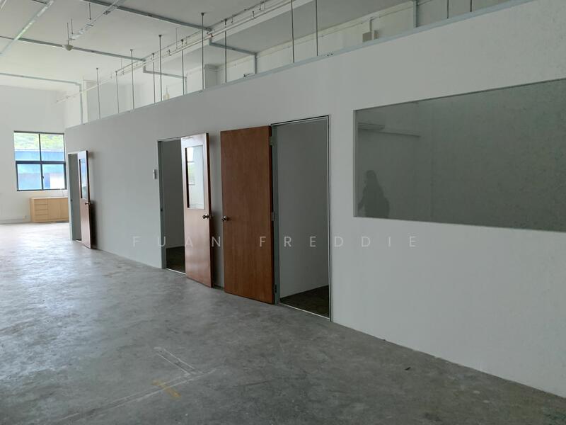 Various B1 Fully Fitted Ramp-up units for Rent @ Pasir Panjang, 100G Pasir Panjang Road, 1,800 sqft, Light Industrial (B1) For Rent, by Fuan Freddie, 24040721 - CommercialGuru.com.sg