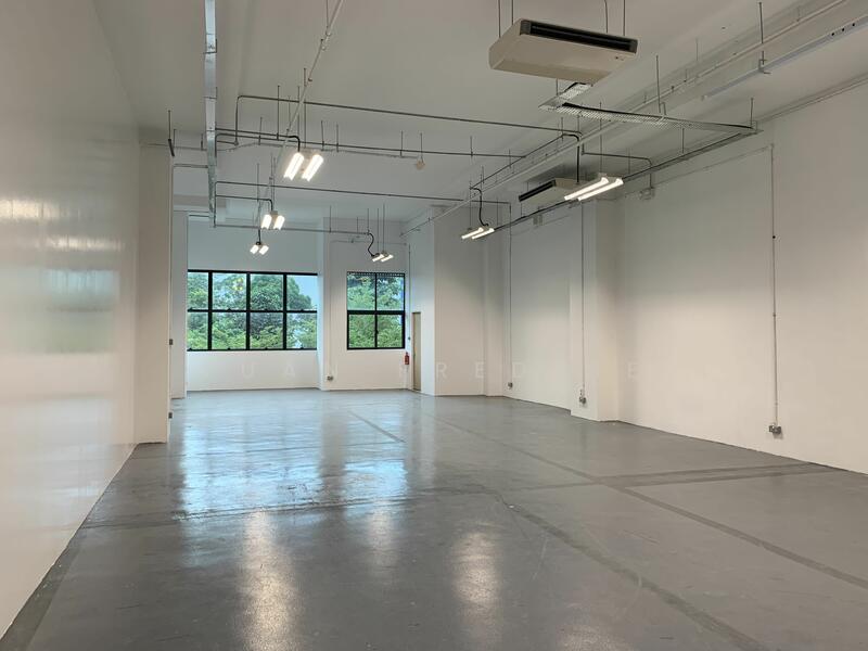 Various B1 Fully Fitted Ramp-up units for Rent @ Pasir Panjang, 100G Pasir Panjang Road, 1,800 sqft, Light Industrial (B1) For Rent, by Fuan Freddie, 24040721 - CommercialGuru.com.sg