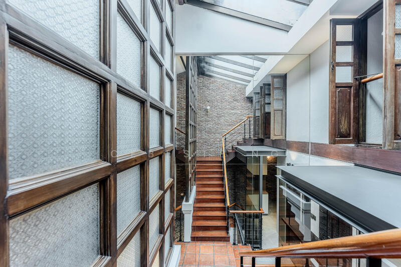 For Sale - Emerald Hill Road