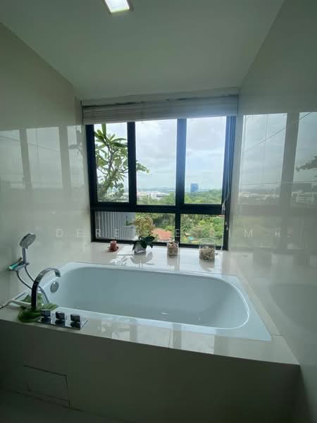 The Interlace, 192 Depot Road, 3 Bedrooms, 2,121 sqft, Condominium For Rent, by Derence Sim, 24041766 - PropertyGuru.com.sg