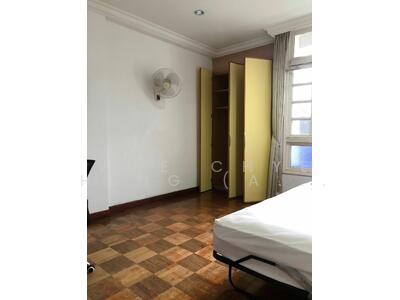 For Rent - Kilat Centre