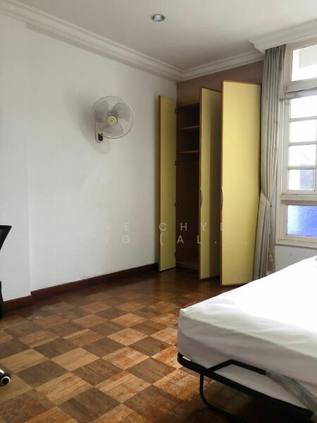 For Rent - Kilat Centre