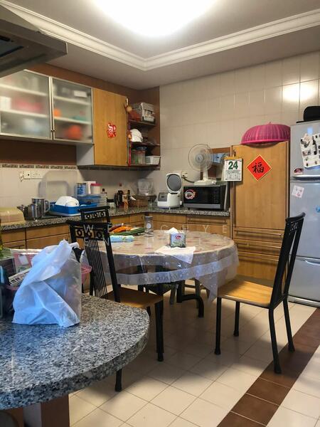 For Rent - Kilat Centre