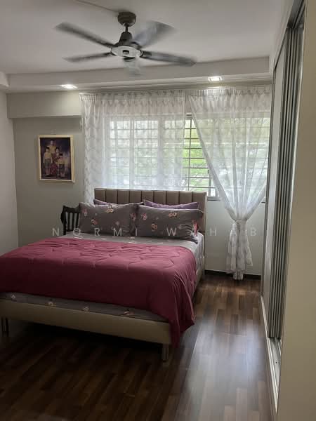 416 Jurong West Street 42, 416 Jurong West Street 42, 3 Bedrooms, 1,431 sqft, HDB Flat For Sale, by Normi Wahab, 24042727 - PropertyGuru.com.sg