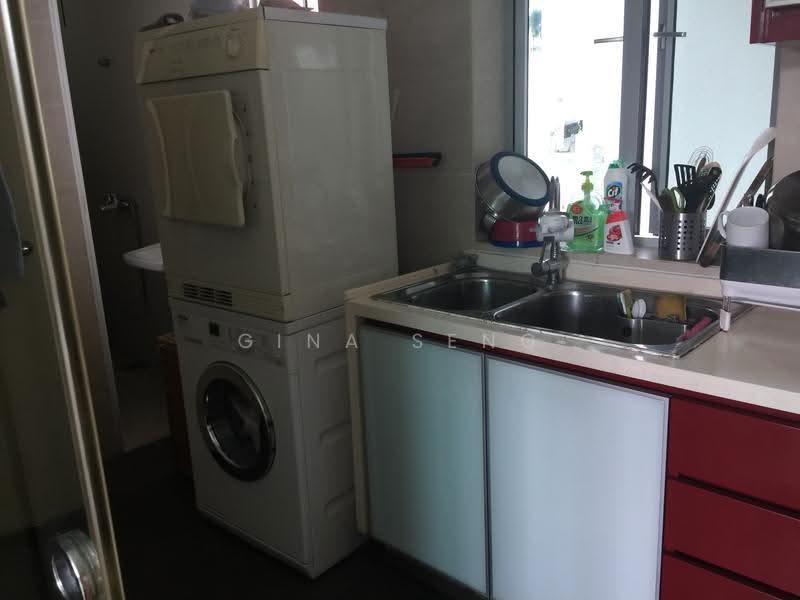 One Tree Hill Residence, 1A One Tree Hill, Tanglin / Holland / Bukit Timah, 2 Bedrooms, 1,001 sqft, Condominium For Sale, by Gina Seng, 24043215 - Kitchen - PropertyGuru.com.sg
