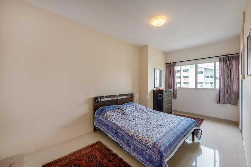 137 Potong Pasir Avenue 3, 137 Potong Pasir Avenue 3, Macpherson / Potong Pasir, 3 Bedrooms, 1,603 sqft, HDB Flat For Sale, by Shuz Teo, 24043407 - Master Bedroom - PropertyGuru.com.sg