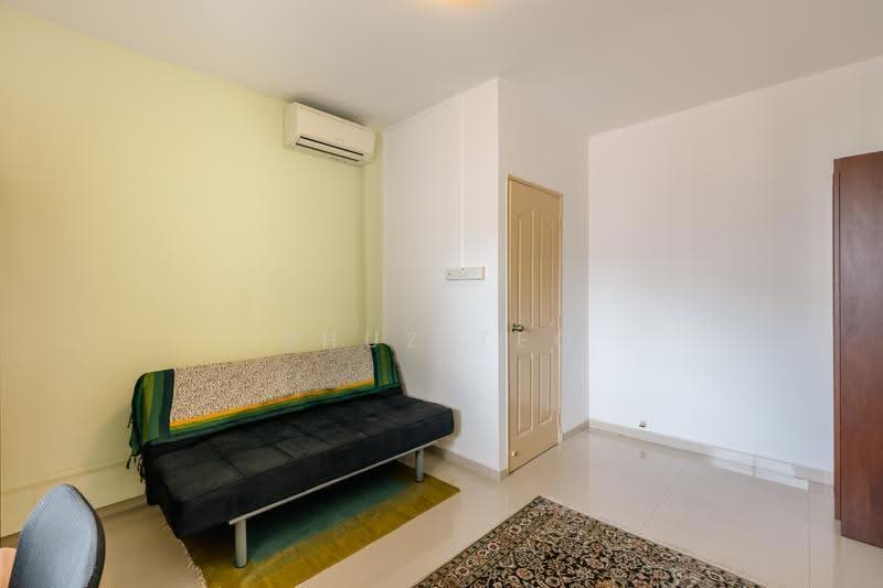 137 Potong Pasir Avenue 3, 137 Potong Pasir Avenue 3, Macpherson / Potong Pasir, 3 Bedrooms, 1,603 sqft, HDB Flat For Sale, by Shuz Teo, 24043407 - Bedroom 3 - PropertyGuru.com.sg
