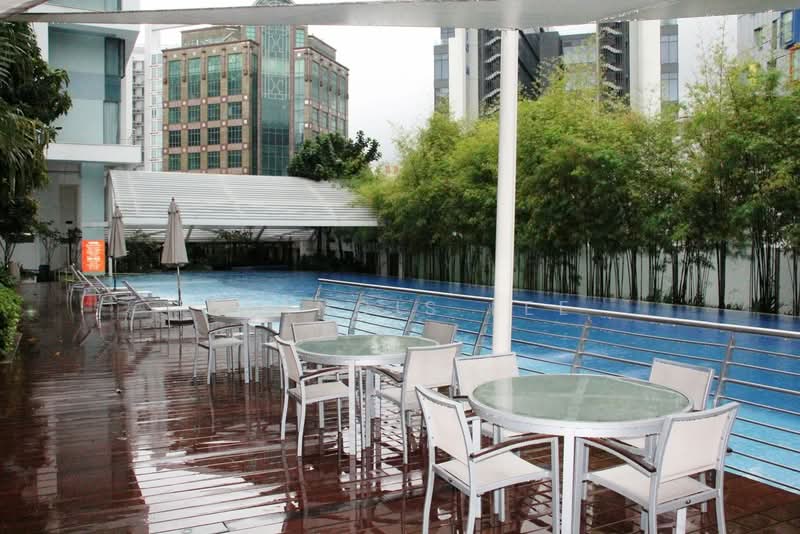 Watermark Robertson Quay, 5 Rodyk Street, 2 Bedrooms, 915 sqft, Apartment For Rent, by Francis Lee, 24044174 - PropertyGuru.com.sg