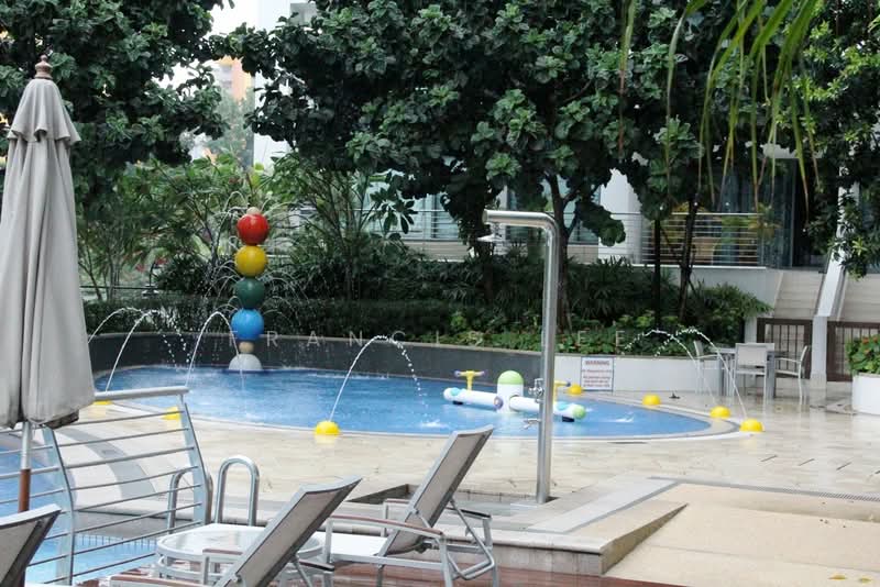 Watermark Robertson Quay, 5 Rodyk Street, 2 Bedrooms, 915 sqft, Apartment For Rent, by Francis Lee, 24044174 - PropertyGuru.com.sg