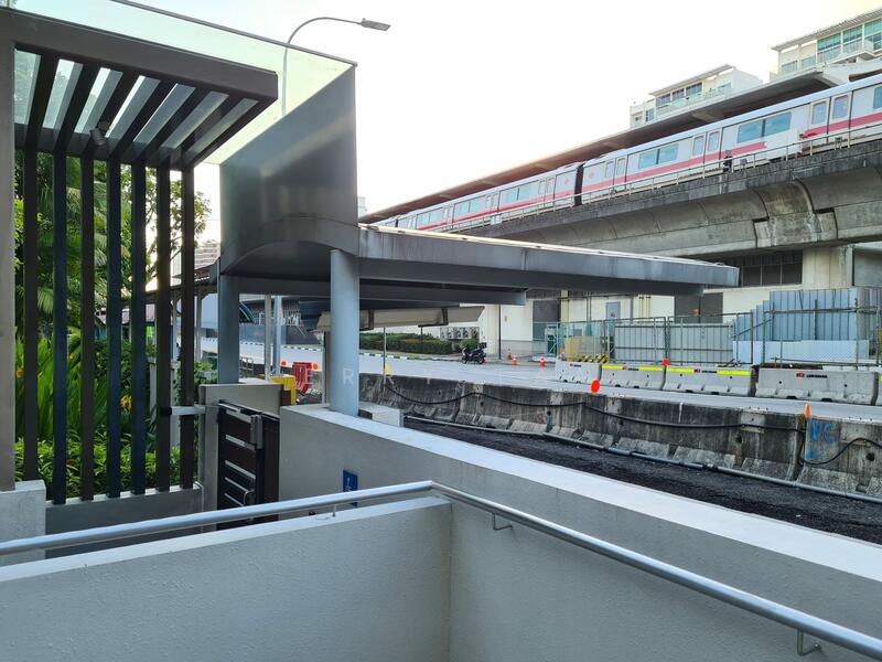 Backgate to MRT and Bus stop (Direct access)