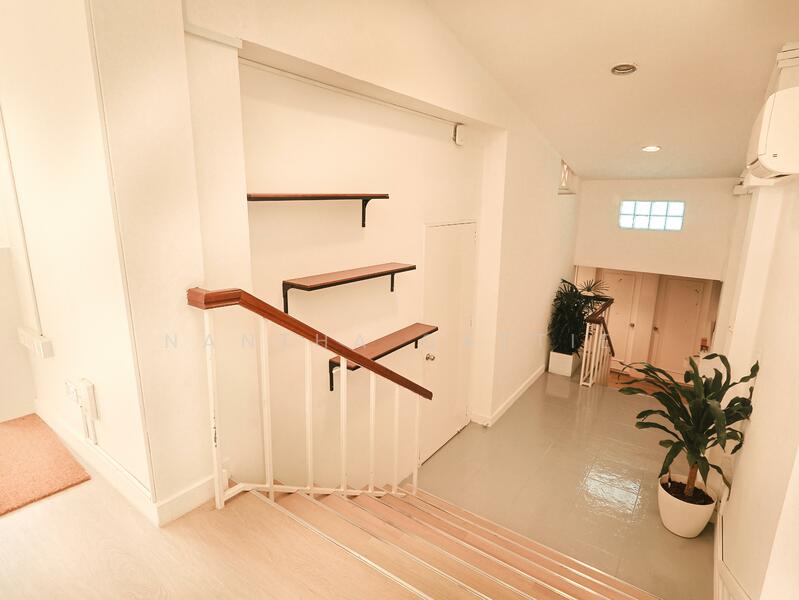 Fully Fitted & Serviced | Large Floor Plate Shophouse Office, Keong Saik Road, 1,100 sqft, Office For Rent, by Nantha Gattie, 24044757 - CommercialGuru.com.sg