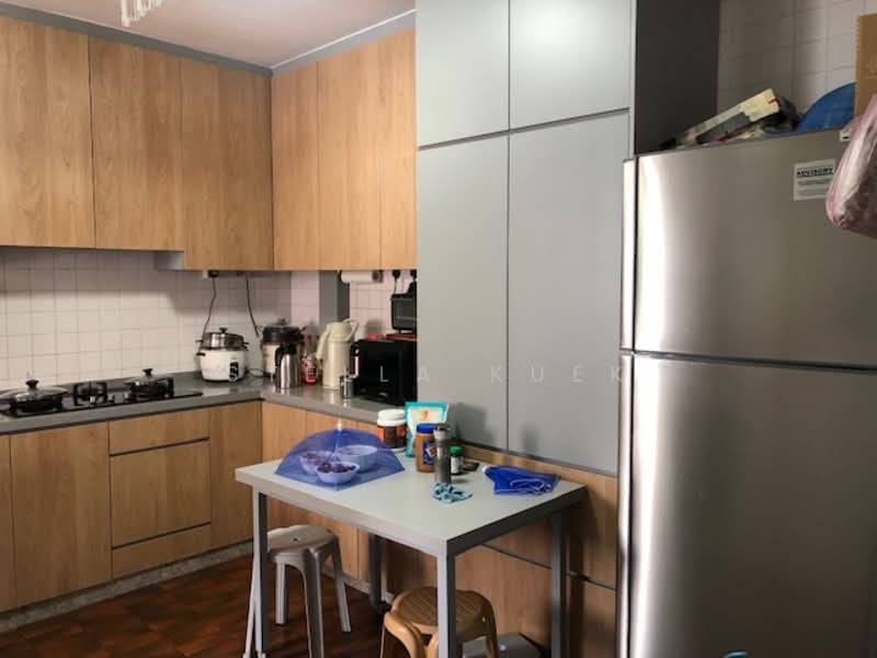 104 Towner Road, 104 Towner Road, Room Rental, 215 sqft, HDB Flat For Rent, by Stella Kuek, 24045024 - Kitchen With Big Fridge - PropertyGuru.com.sg