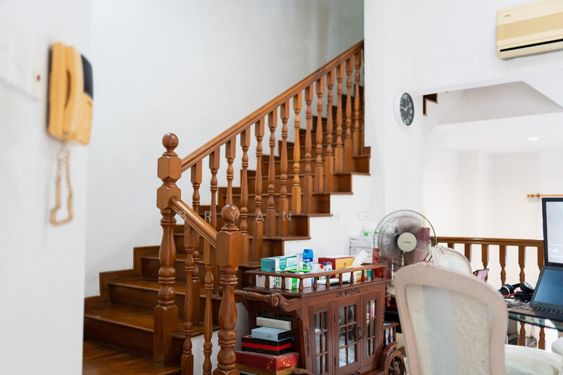 Loyang Villas, Loyang Rise, 5 Bedrooms, 2,700 sqft, Terraced House For Sale, by Bryan Ng, 24045483 - PropertyGuru.com.sg