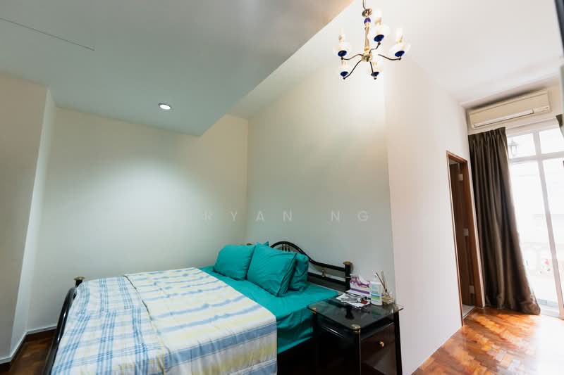 Loyang Villas, Loyang Rise, 5 Bedrooms, 2,700 sqft, Terraced House For Sale, by Bryan Ng, 24045483 - PropertyGuru.com.sg