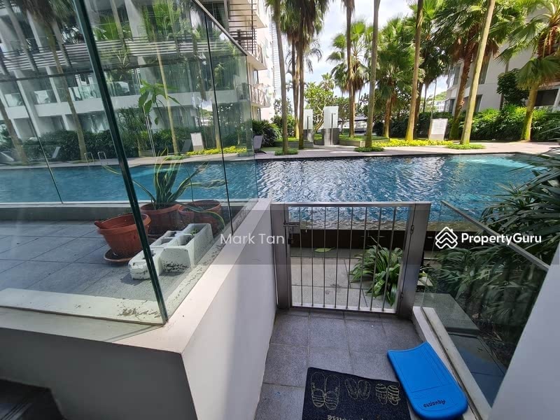 Direct Access from unit to pool ,how cools!