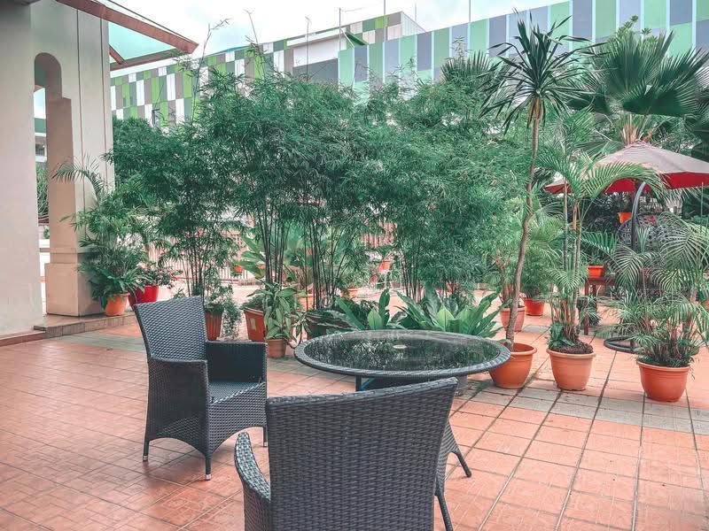 Seraya Breeze, 3 Seraya Road, East Coast / Marine Parade, 2 Bedrooms, 764 sqft, Apartment For Rent, by Elliot Lin, 24046173 - PropertyGuru.com.sg