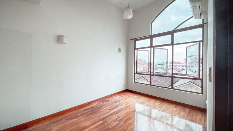 Seraya Breeze, 3 Seraya Road, East Coast / Marine Parade, 2 Bedrooms, 764 sqft, Apartment For Rent, by Elliot Lin, 24046173 - PropertyGuru.com.sg