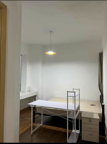 Lakeholmz, 90 Corporation Road, 4 Bedrooms, 1,507 sqft, Condominium For Rent, by Jean Wu, 24046425 - PropertyGuru.com.sg