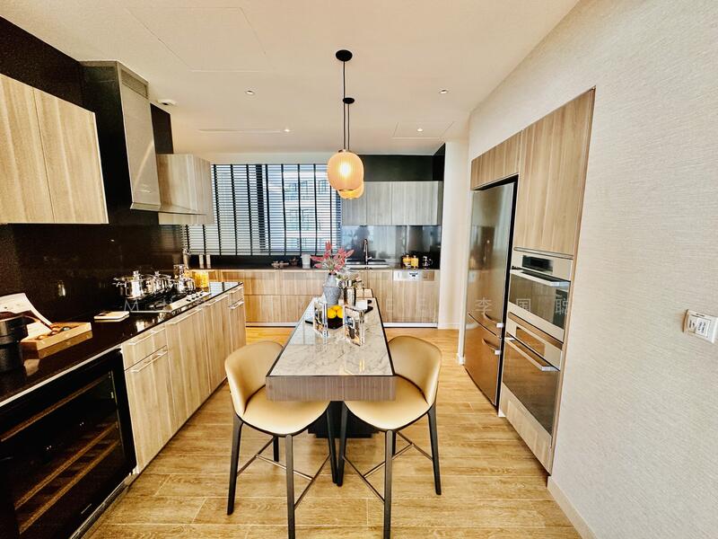 Cape Royale Condominium For Sale at S$ 5,243,000 | PropertyGuru Singapore