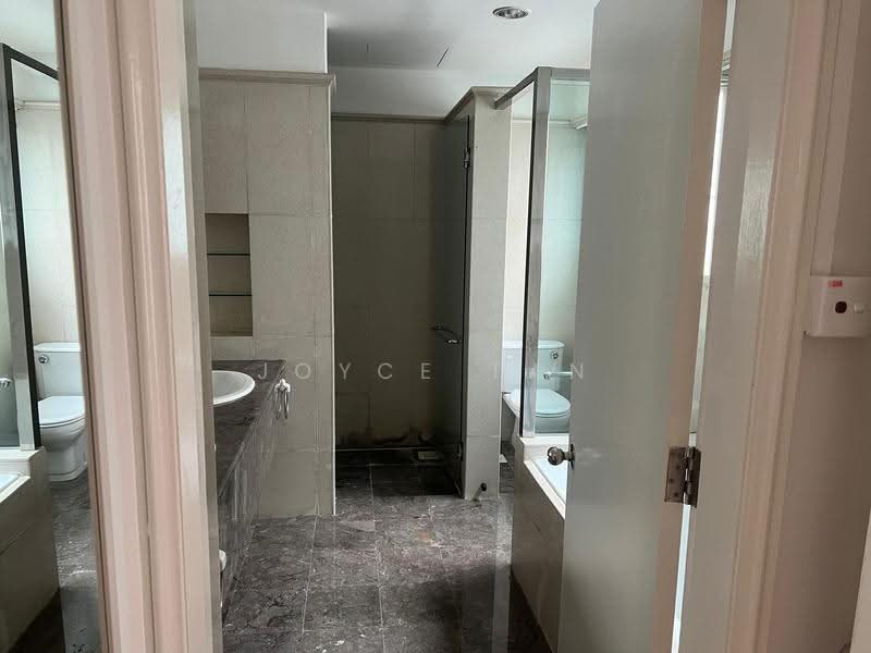 Sommerville Park, 87 Farrer Drive, Tanglin / Holland / Bukit Timah, 4 Bedrooms, 4,300 sqft, Condominium For Rent, by Joyce Tan, 24046748 - Ensuite bathroom - PropertyGuru.com.sg
