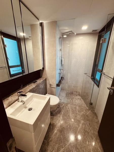 Principal Garden, 93 Prince Charles Crescent, Alexandra / Commonwealth, 1 Bedroom, 495 sqft, Condominium For Sale, by Zhang Jinwei (Zavier), 24047514 - Bathroom - PropertyGuru.com.sg