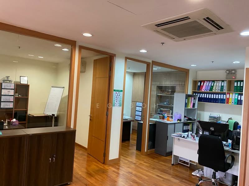 Wcega Tower, 21 Bukit Batok Crescent, 1,044 sqft, Light Industrial (B1) For Rent, by Meg Goh, 24047839 - CommercialGuru.com.sg