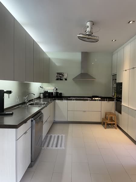Sunset Square, Sunset Square, 4 Bedrooms, 4,000 sqft, Detached House For Rent, by Han Ling Phua, 24049575 - PropertyGuru.com.sg