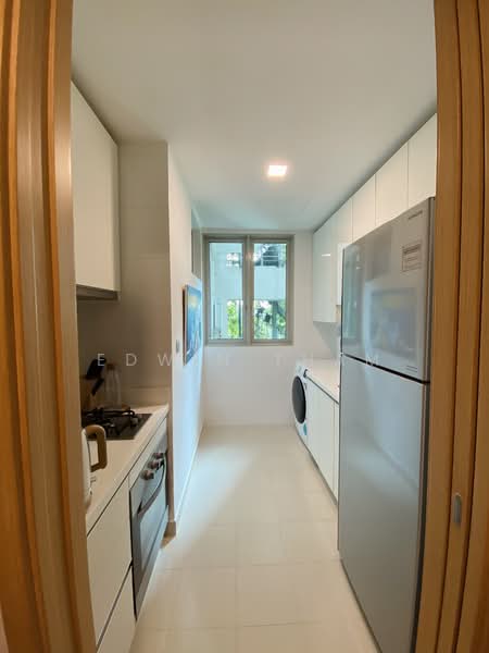 Tree House, 60 Chestnut Avenue, 2 Bedrooms, 861 sqft, Condominium For Rent, by Edwin Tham, 24049631 - Kitchen Entrance - PropertyGuru.com.sg