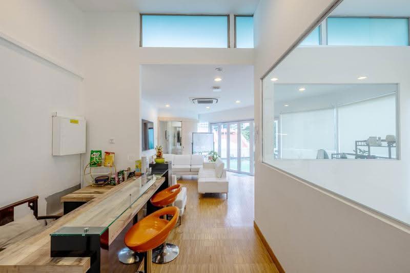 South Bridge Road, South Bridge Road, Boat Quay / Raffles Place / Marina, 6,068 sqft, Office For Rent, by Richard Jany, 24050225 - CommercialGuru.com.sg