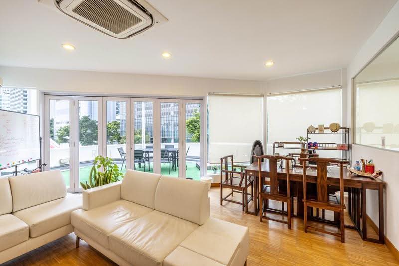 South Bridge Road, South Bridge Road, Boat Quay / Raffles Place / Marina, 6,068 sqft, Office For Rent, by Richard Jany, 24050225 - CommercialGuru.com.sg