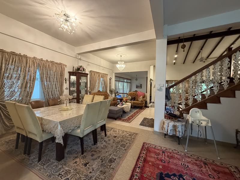 Do renovation, A&A or rebuild, Freehold Bungalow with huge, regular, wide frontage & Elevated Land, Changi Height - call 8130 3636 to view!, Changi Airport / Changi Village, 6 Bedrooms, 5,000 sqft, Bungalow House For Sale, by Kim Yan 金燕, 24052812 - PropertyGuru.com.sg