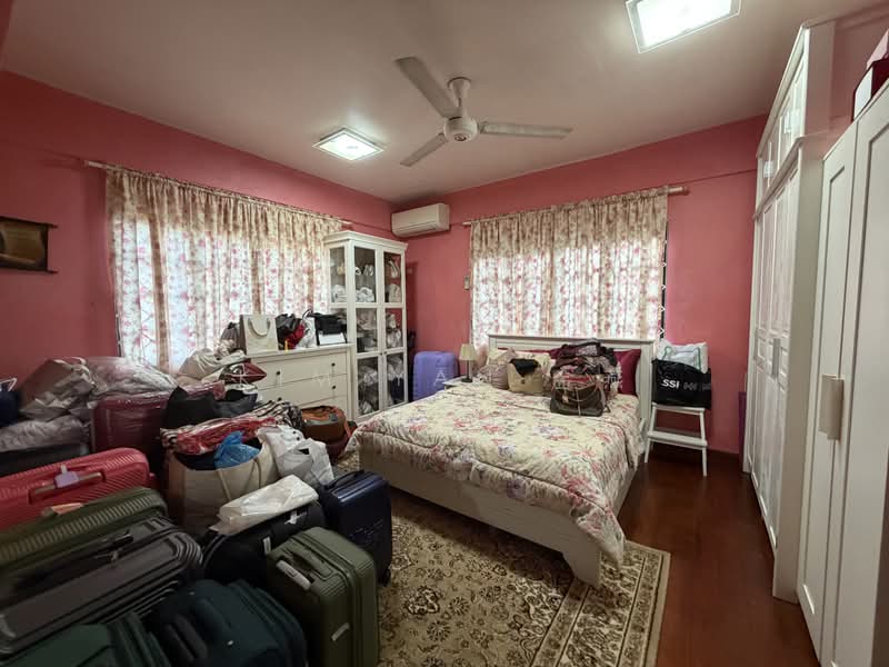 Do renovation, A&A or rebuild, Freehold Bungalow with huge, regular, wide frontage & Elevated Land, Changi Height - call 8130 3636 to view!, Changi Airport / Changi Village, 6 Bedrooms, 5,000 sqft, Bungalow House For Sale, by Kim Yan 金燕, 24052812 - PropertyGuru.com.sg