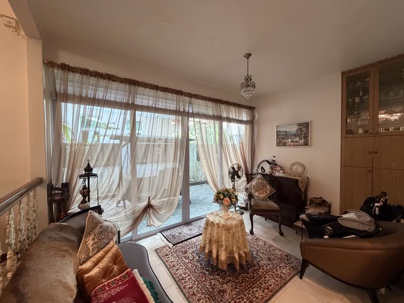 Do renovation, A&A or rebuild, Freehold Bungalow with huge, regular, wide frontage & Elevated Land, Changi Height - call 8130 3636 to view!, Changi Airport / Changi Village, 6 Bedrooms, 5,000 sqft, Bungalow House For Sale, by Kim Yan 金燕, 24052812 - PropertyGuru.com.sg