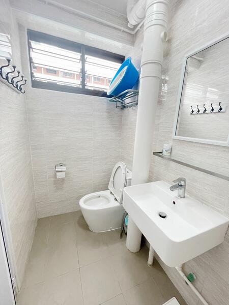 For Sale - 859 Tampines Avenue 5