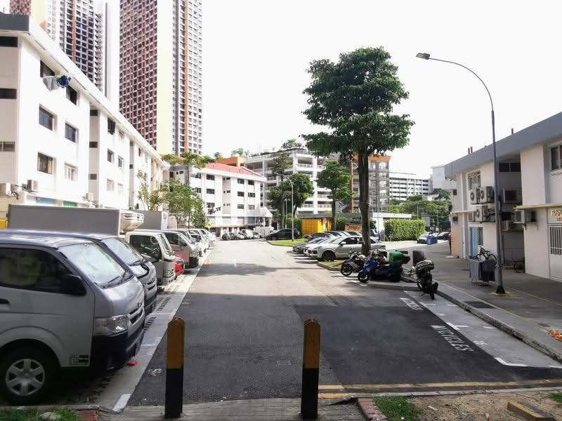 Clementi Ave 3 Central, Buona Vista / West Coast / Clementi New Town, 1,300 sqft, Shop / Shophouse For Rent, by Grace Chan, 24053334 - CommercialGuru.com.sg