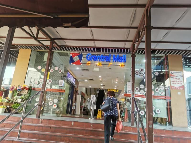 Clementi Ave 3 Central, Buona Vista / West Coast / Clementi New Town, 1,300 sqft, Shop / Shophouse For Rent, by Grace Chan, 24053334 - CommercialGuru.com.sg