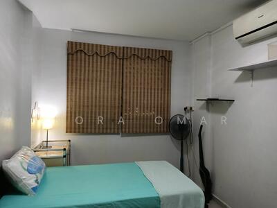 For Rent - 835 Jurong West Street 81