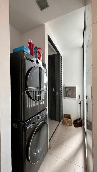 For Rent - Holland Road