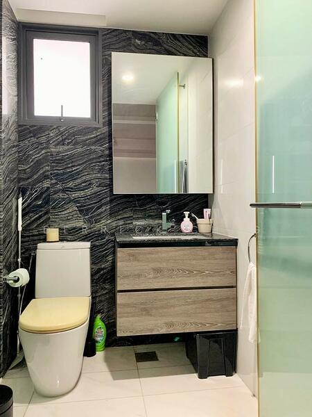Waterfront Isle, 736 Bedok Reservoir Road, 1 Bedroom, 624 sqft, Condominium For Rent, by Derrick Chng, 24056518 - PropertyGuru.com.sg