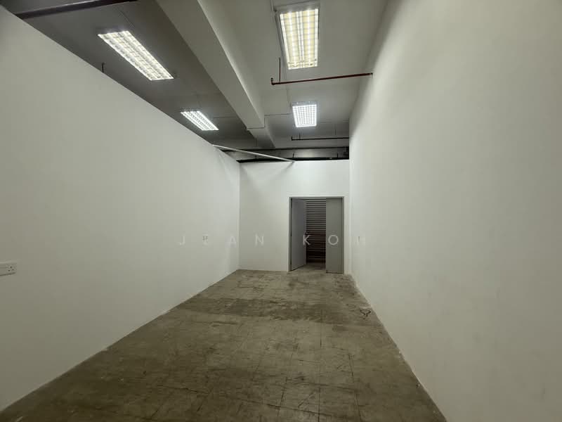 LAM SOON INDUSTRIAL BUILDING