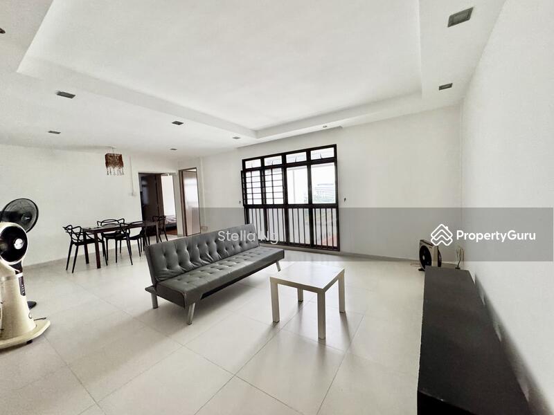For Rent - 671A Klang Lane