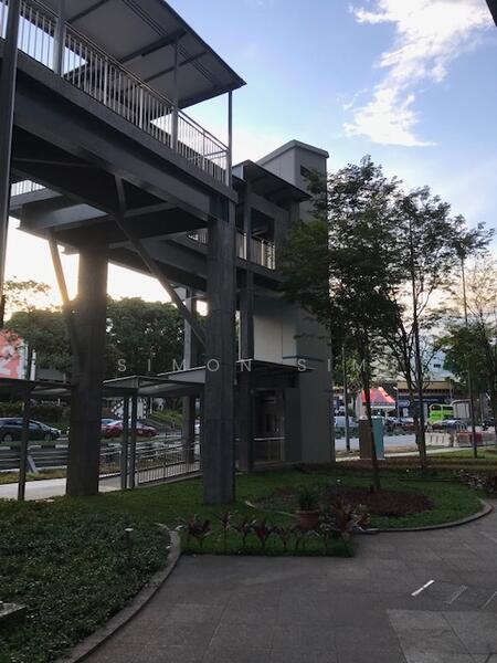 Alexandra Central Mall High Visibility Street Level Main Road Facing F&B Approved Unit!, Alexandra road, 957 sqft, Food & Beverage For Sale, by Simon Sim, 24060847 - CommercialGuru.com.sg