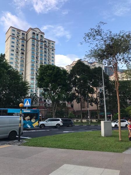 Alexandra Central Mall High Visibility Street Level Main Road Facing F&B Approved Unit!, Alexandra road, 957 sqft, Food & Beverage For Sale, by Simon Sim, 24060847 - CommercialGuru.com.sg