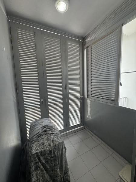 #1 Suites (One Suites), 1 Lorong 20 Geylang, Eunos / Geylang / Paya Lebar, 1 Bedroom, 200 sqft, Condominium For Rent, by Andi Ho, 24063246 - Balcony - PropertyGuru.com.sg
