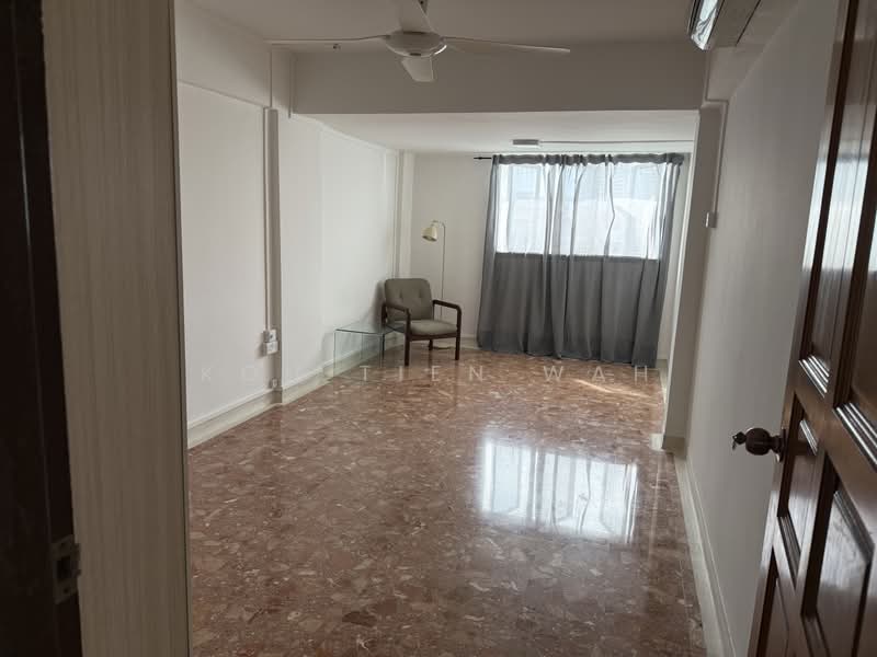 422 Ang Mo Kio Avenue 3, 422 Ang Mo Kio Avenue 3, 2 Bedrooms, 947 sqft, HDB Flat For Rent, by Koh Tien Wah, 24064947 - PropertyGuru.com.sg