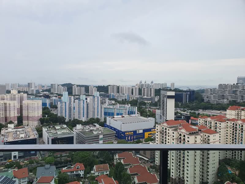 Stirling Residences, 23 Stirling Road, 3 Bedrooms, 1,055 sqft, Apartment For Rent, by Wang Shirley, 24065047 - PropertyGuru.com.sg