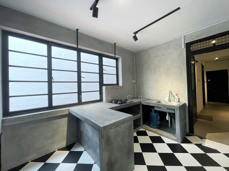 Tiong Bahru Walk Up Apartment, Tiong Bahru, 1 Bedroom, 920 sqft, Walk-up Apartment For Rent, by Daniel Chua, 24066429 - PropertyGuru.com.sg