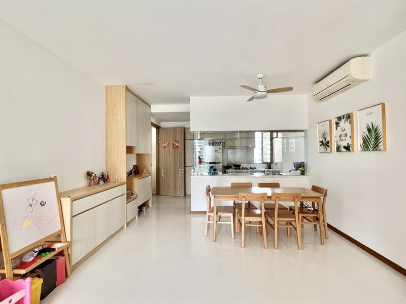 Waterfront Gold, 756 Bedok Reservoir Road, 3 Bedrooms, 1216 sqft
