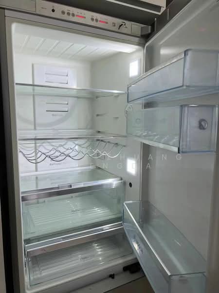 Seahill, 121 West Coast Crescent, 2 Bedrooms, 861 sqft, Condominium For Rent, by Willy Zhuang Zhengda, 24067194 - PropertyGuru.com.sg
