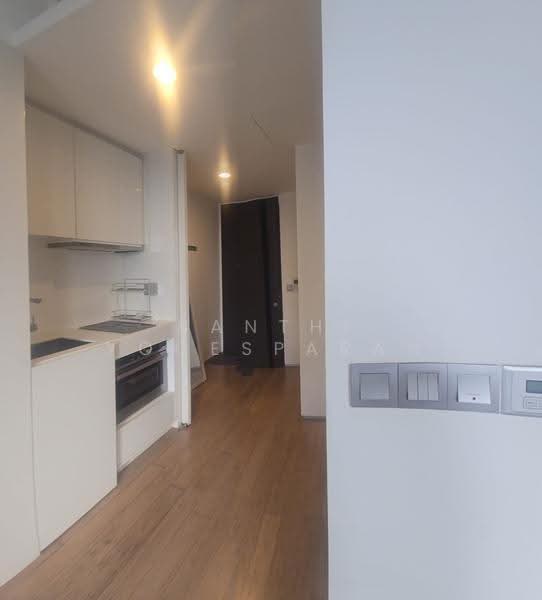 Skysuites @ Anson, 8 Enggor Street, Chinatown / Tanjong Pagar, Studio, 366 sqft, Condominium For Rent, by Santhi Yogesparan, 24067691 - Kitchen - PropertyGuru.com.sg